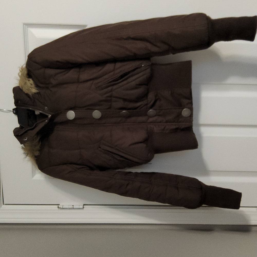 Max, brown jacket with fur hood